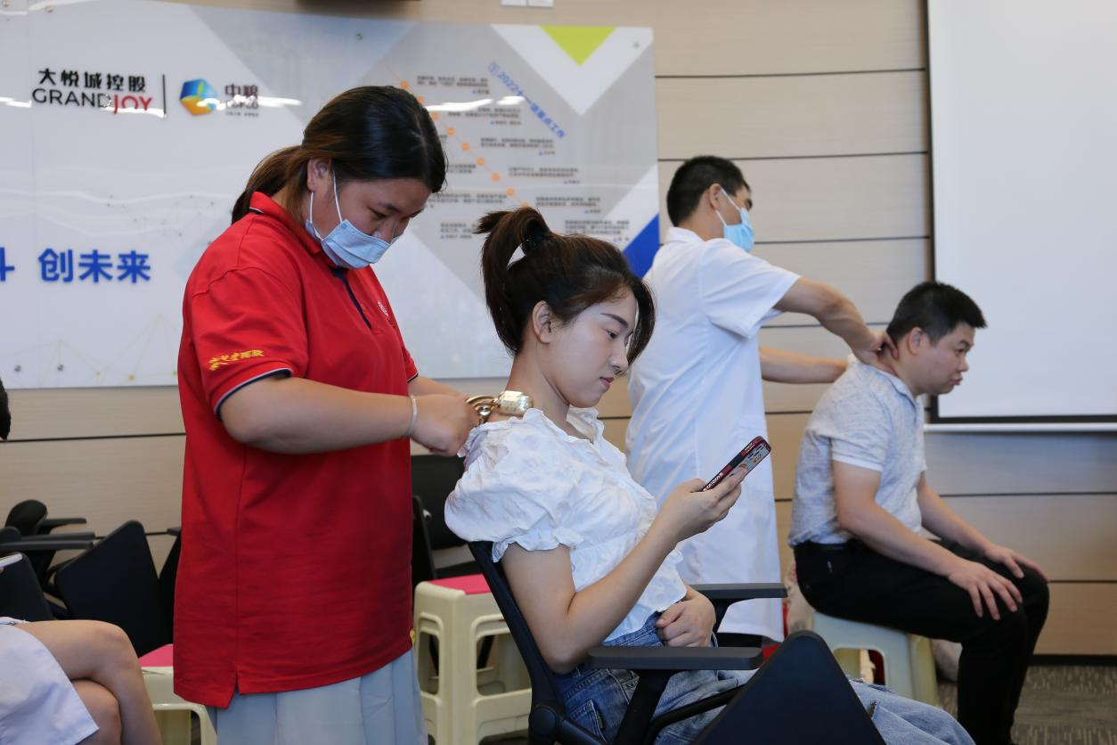 �԰�֮����һ���������ģ�